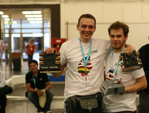 Latvijai sudraba medaļa pasaules robotu čempionātā