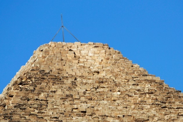 Pirmizrādi piedzīvos jauna dokumentāla filma 'Džosera piramīdas noslēpumi'