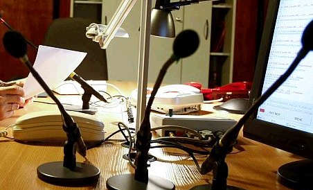 Uz četrām minūtēm 'pārtrūkst' Latvijas Radio translācija