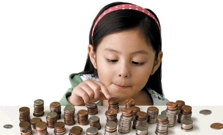 Kā vecākiem būtu jāapmāca bērns naudas lietās?