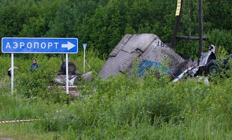 Krievijas pasažieru lidmašīnas katastrofā Karēlijā 44 bojāgājušie