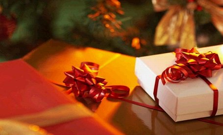100 idejas sirsnīgām Ziemassvētku dāvanām