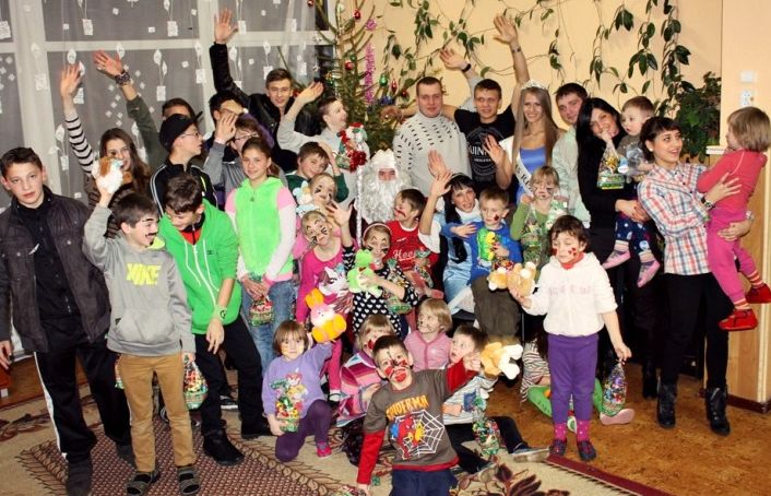Labdarības pasākums ''Sagaidam jauno gadu Rēzekes bērnu namā''