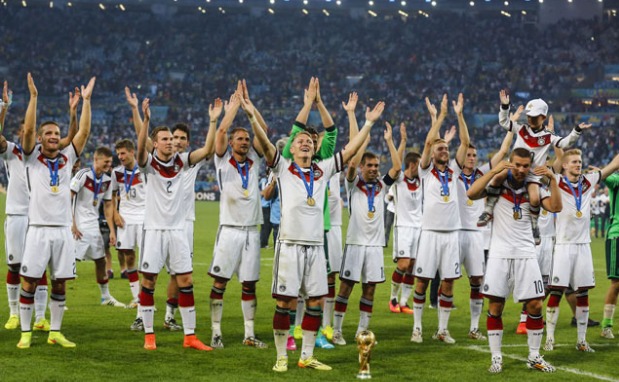 Lielā futbola svētki ir klāt! Vai Vācija aizstāvēs čempiones godu?
